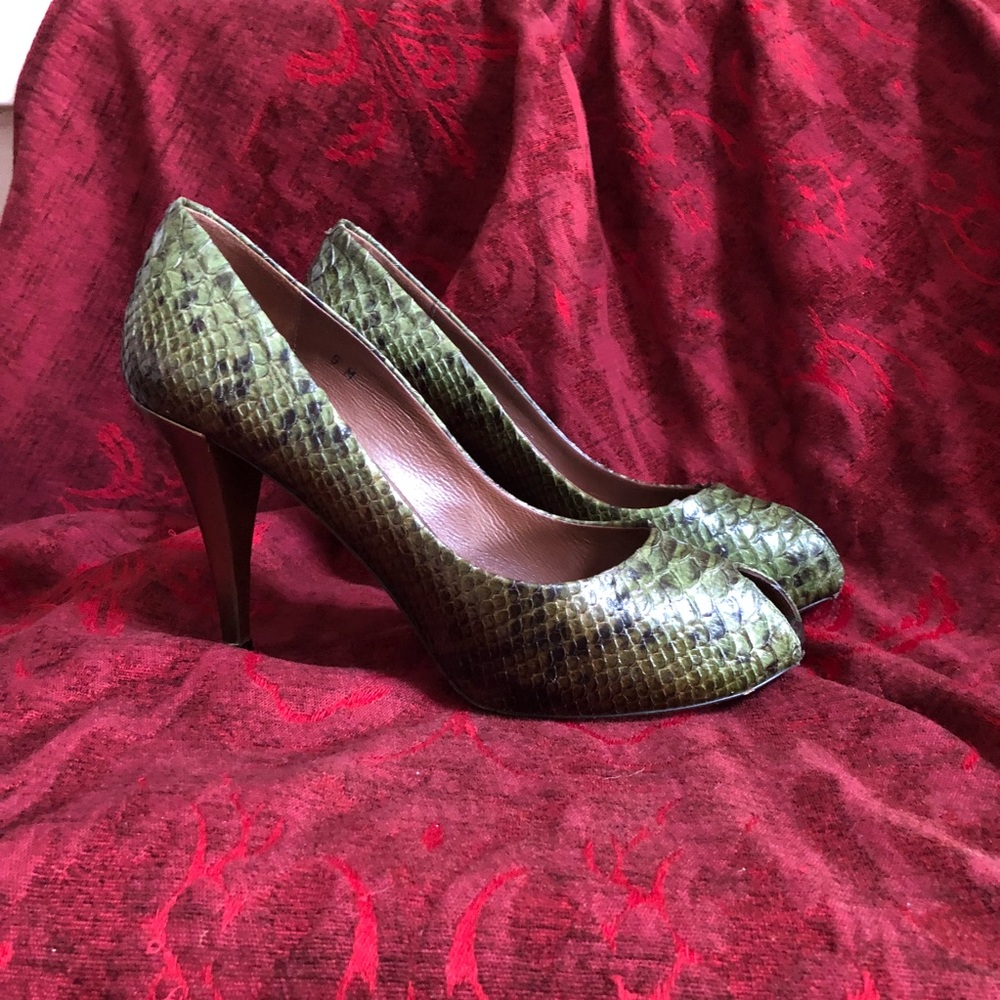 Shoes